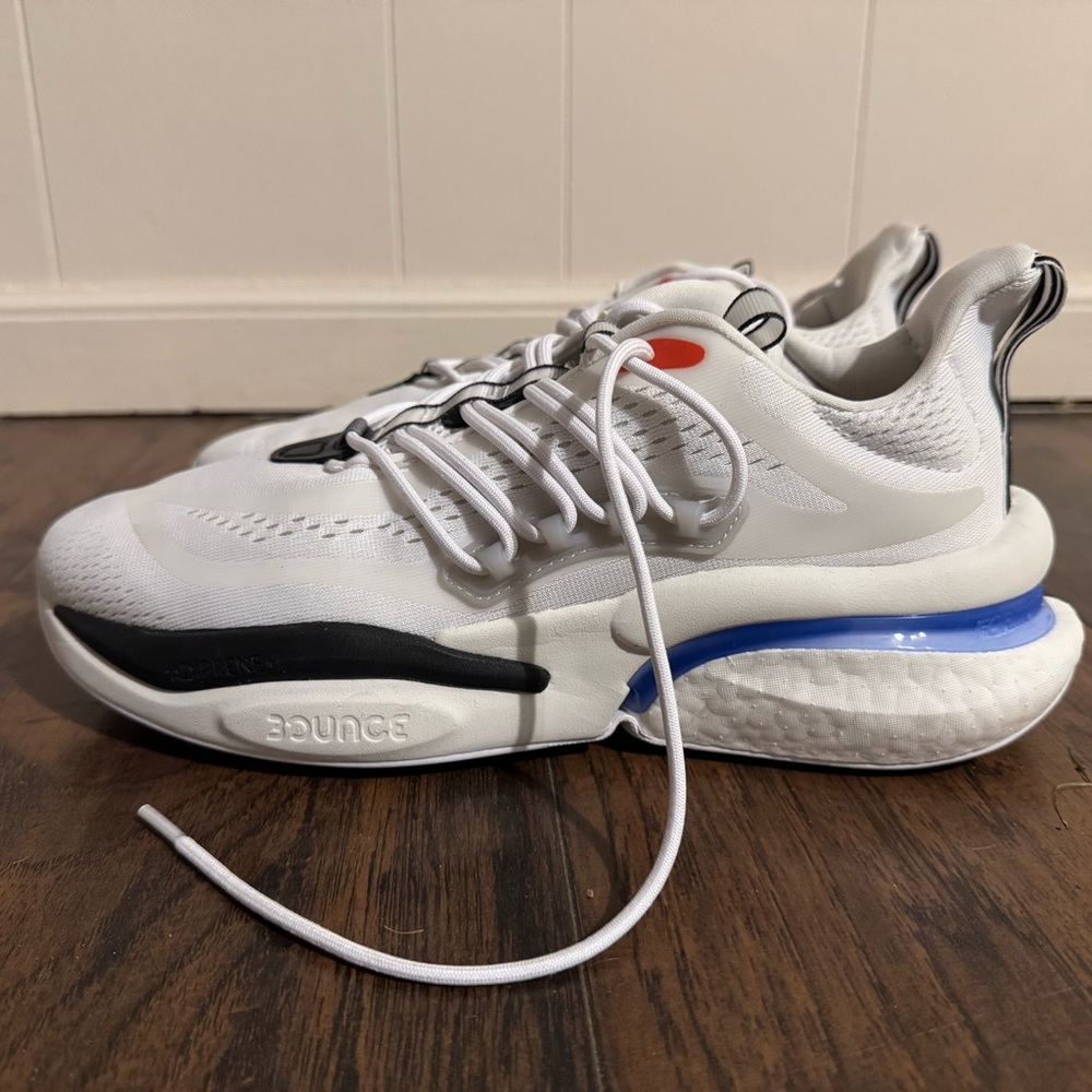 Adidas AlphaBounce